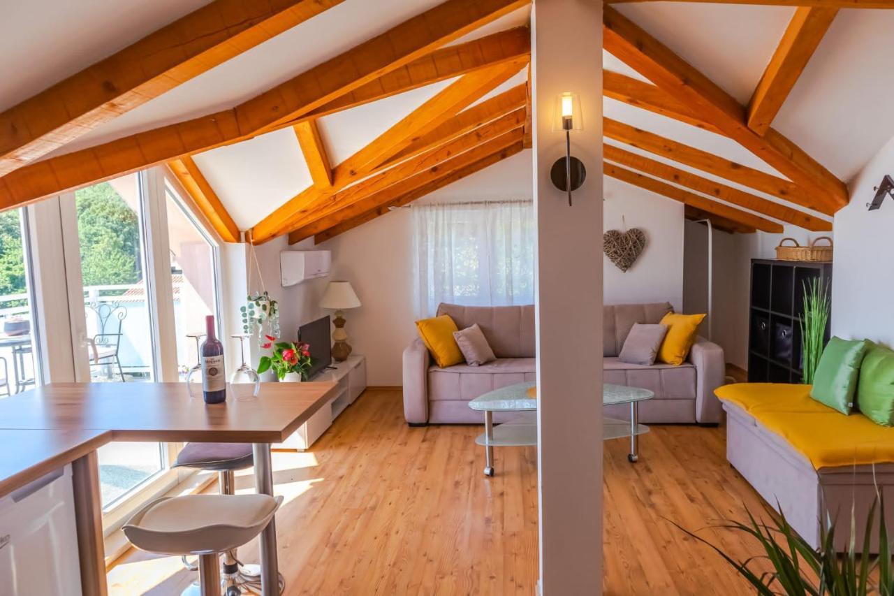 Comfortable Apartment Near Opatija Matulji Exterior photo